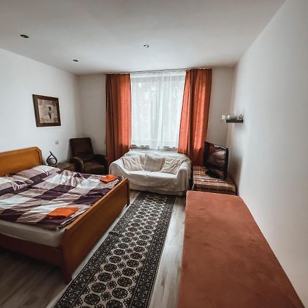 Cozy B&B Home Banská Bystrica Eksteriør billede