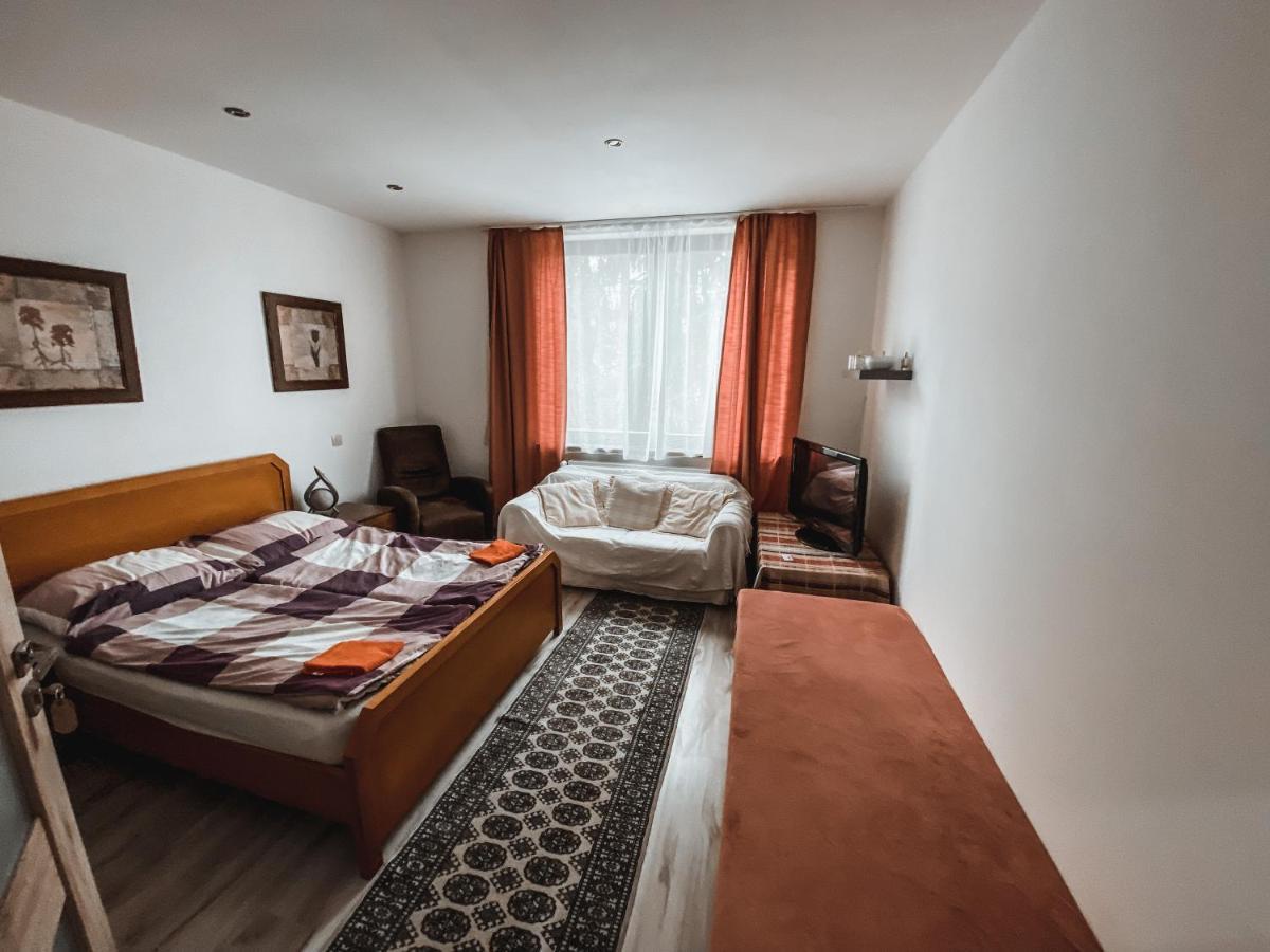 Cozy B&B Home Banská Bystrica Eksteriør billede